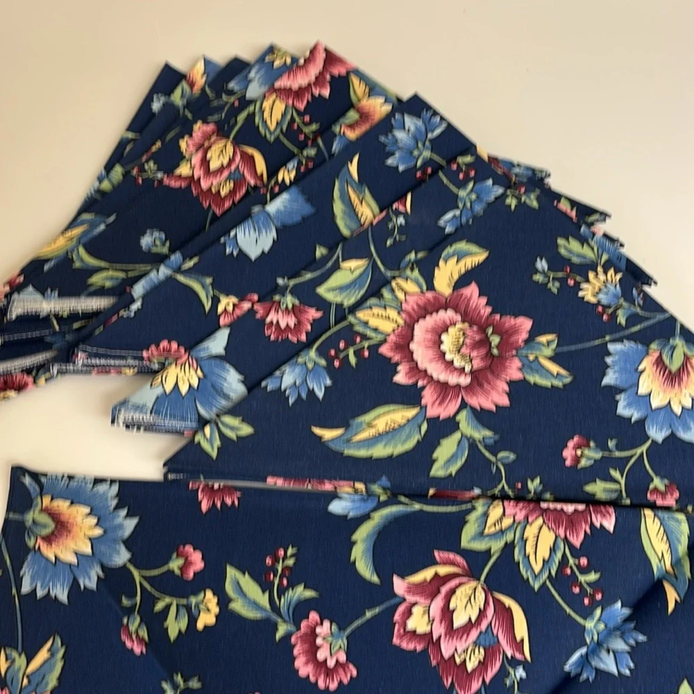 Set of 10 Quilted Fabric Blue Floral Placemats W/ Matching NeverUsed Napkins